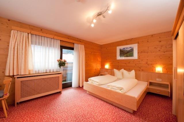 Pension Kristall Neustift im Stubaital Exteriér fotografie